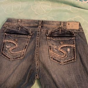 Woman’s Silver “Suki” jeans